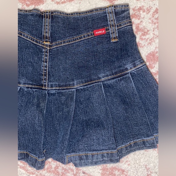 Vintage Y2K ANGELS Pleated Dark Denim Mini Skirt with Adjustable Belt - Picture 3 of 7